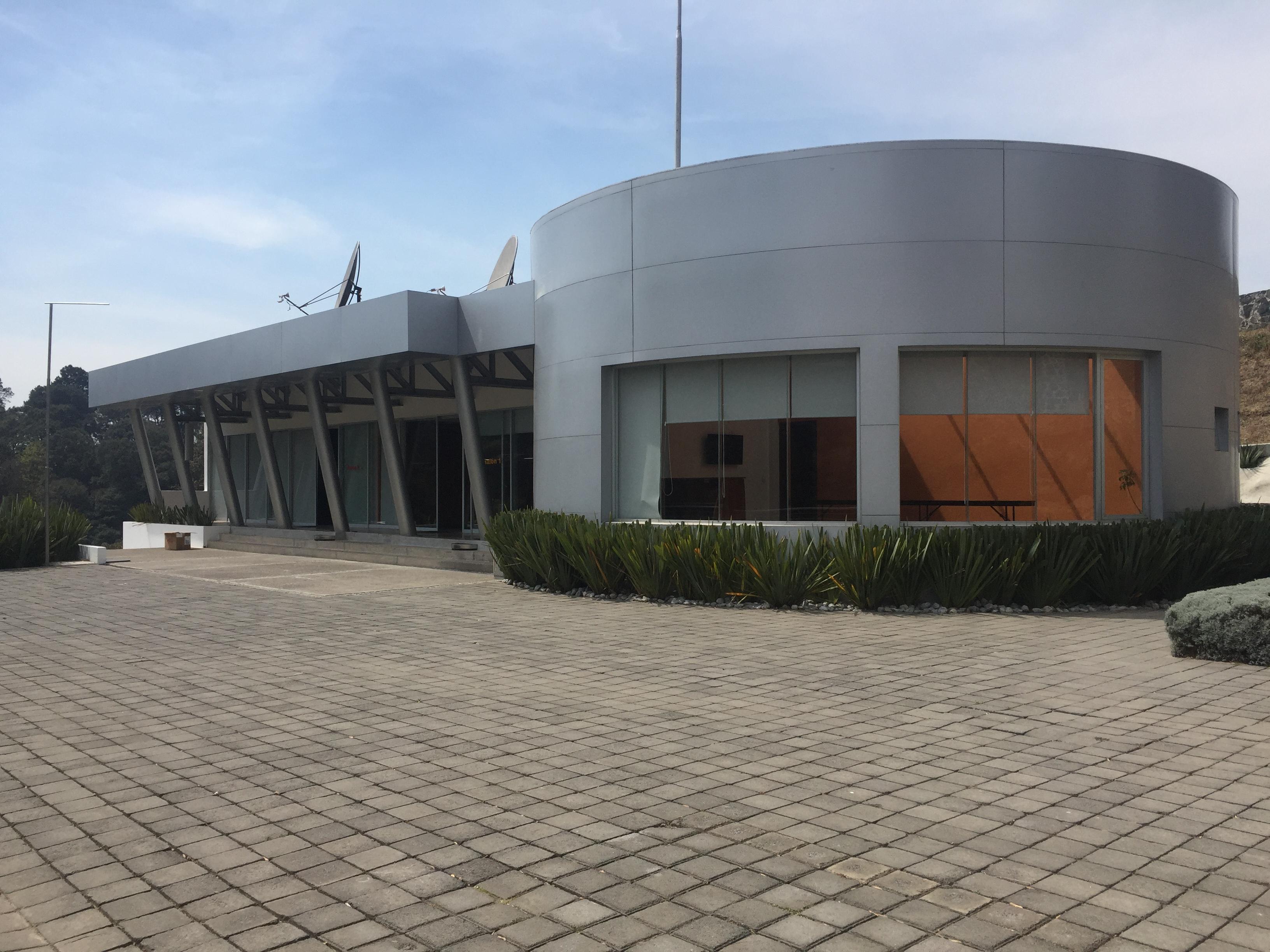 Edificio principal de instalaciones